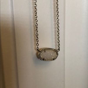 Kendra Scott necklace